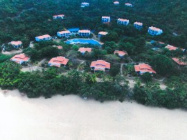 Resort 01
